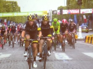 Team Sky leading on the Champs Elysees in The tour 2015